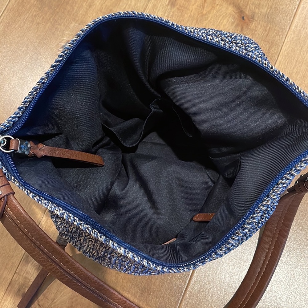 ♻️The Sak Sequoia Crochet Hobo Bag LIKE NEW - Picture 10 of 10